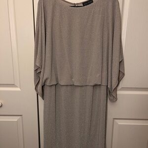 Jessica Howard Elegant Silver Long Sleeve Dress